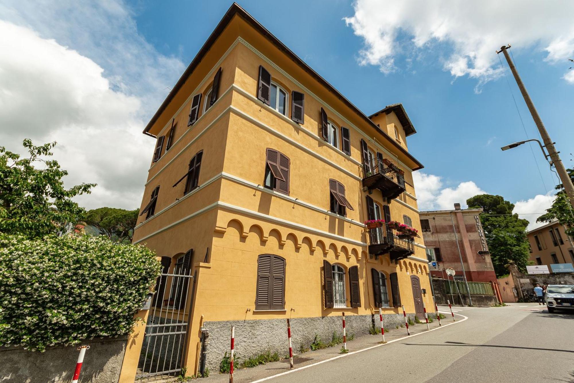 Spacious 3-Bedroom Apartment - 10 Min To City Center & 5 Min To Gaslini Hospital Génova Exterior foto